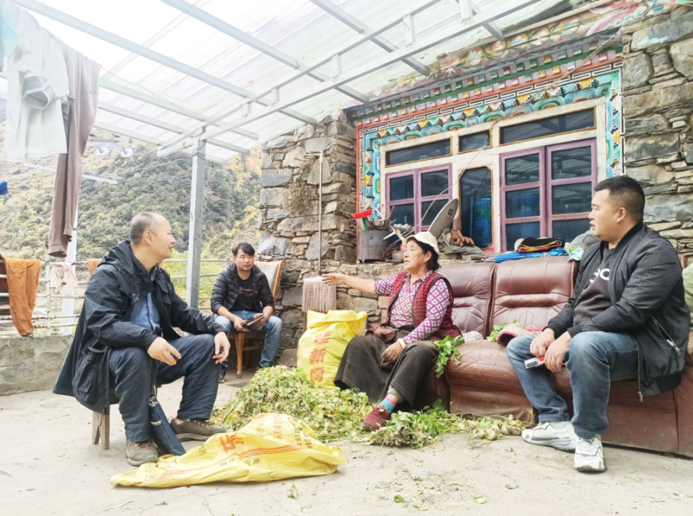 “建行老兵”晉松：往前沖，不能“松”